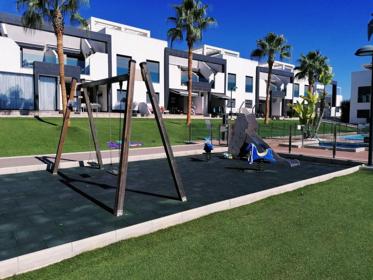 Bright Bungalow Oasis Beach La Zenia Orihuela Exteriér fotografie